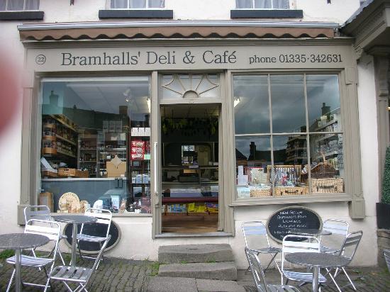 Bramhall's Deli & Cafe